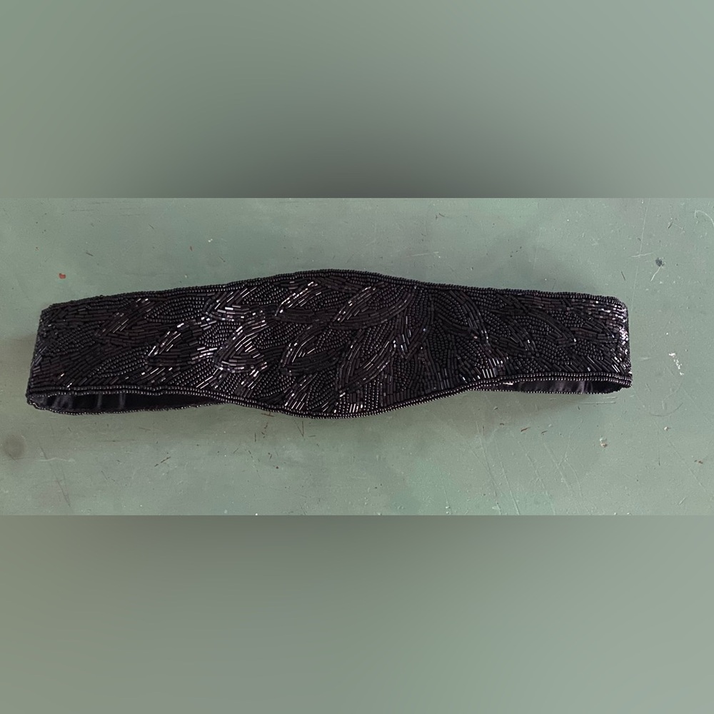 Vintage La Regale Beaded Belt. Black size Small